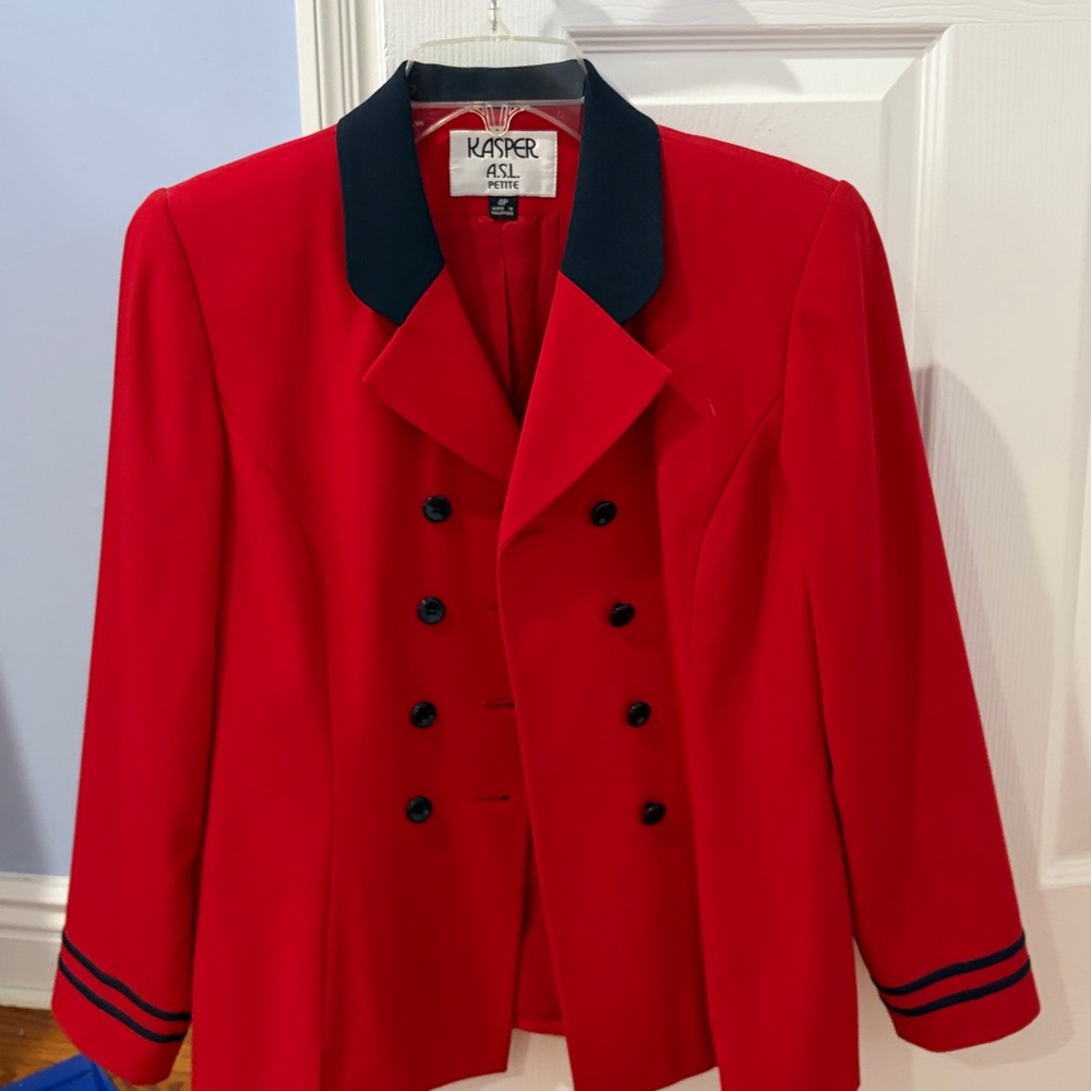 Red petite blazer Kasper, size 4P